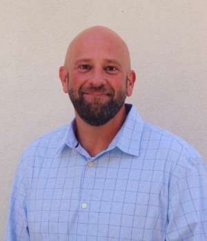 Philip Lewis headshot